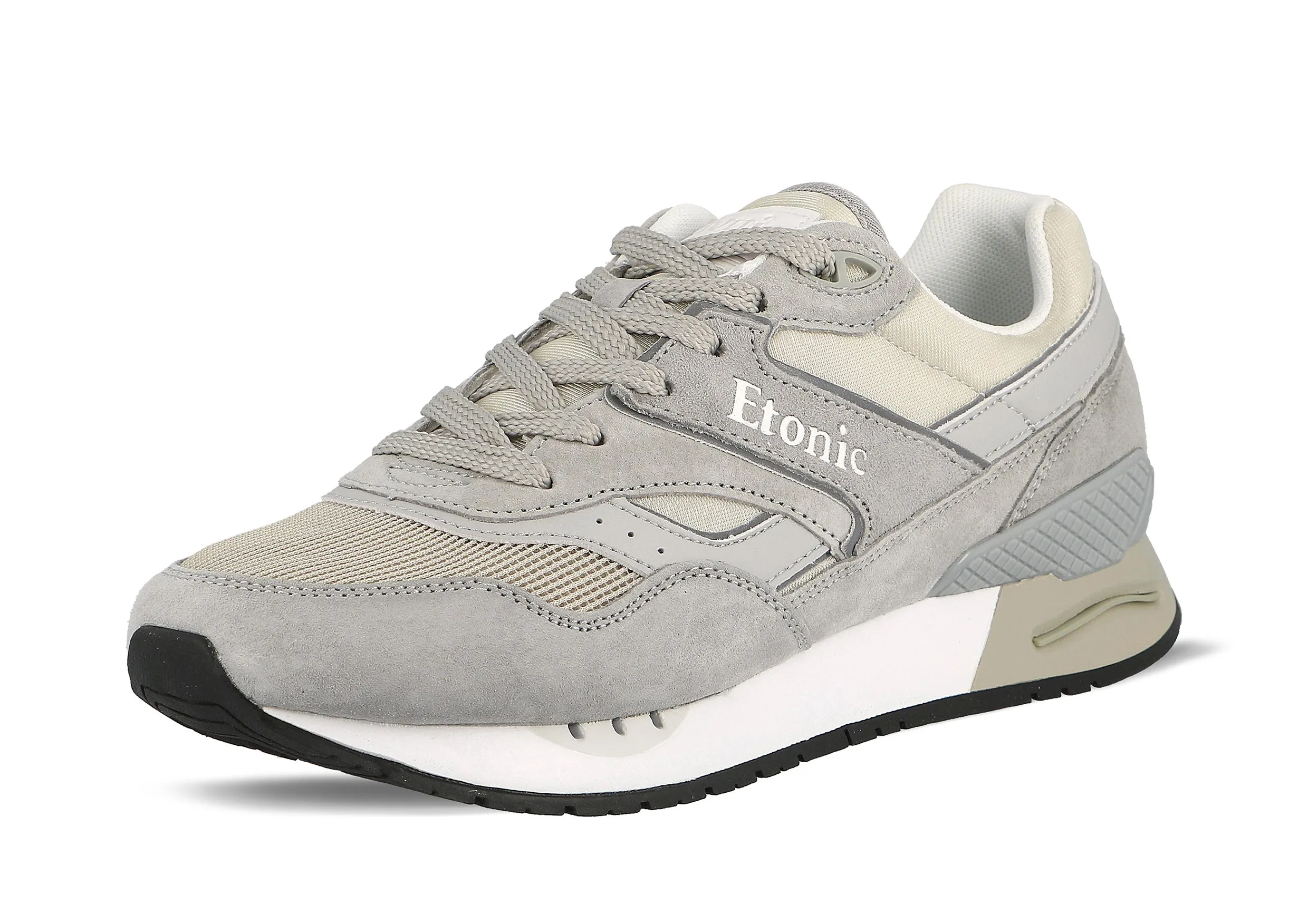 Etonic Stable Base sneakers in beige mesh fabric and grey suede with multi-layer light grey leather inserts.