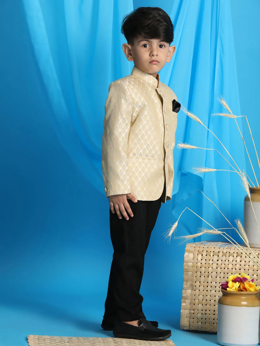 Jashvi Boy's Cream Woven Silk Blend Jodhpuri