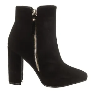 Medium Block Heel Ankle Boot With Soft Curved Toe And Side Zip