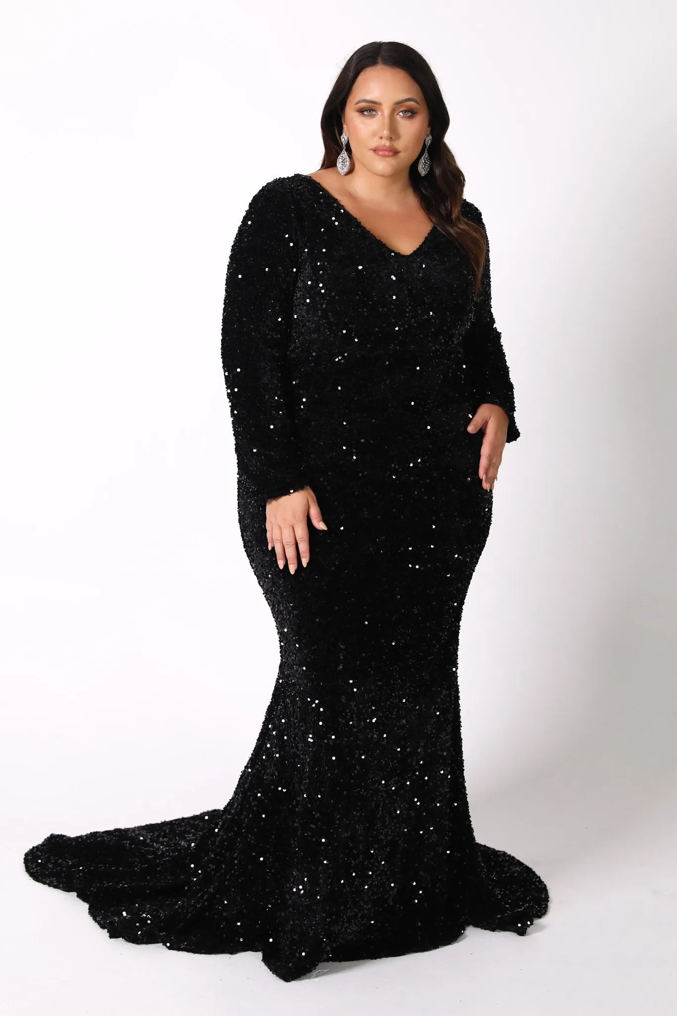 Petra Long Sleeve Gown in Black